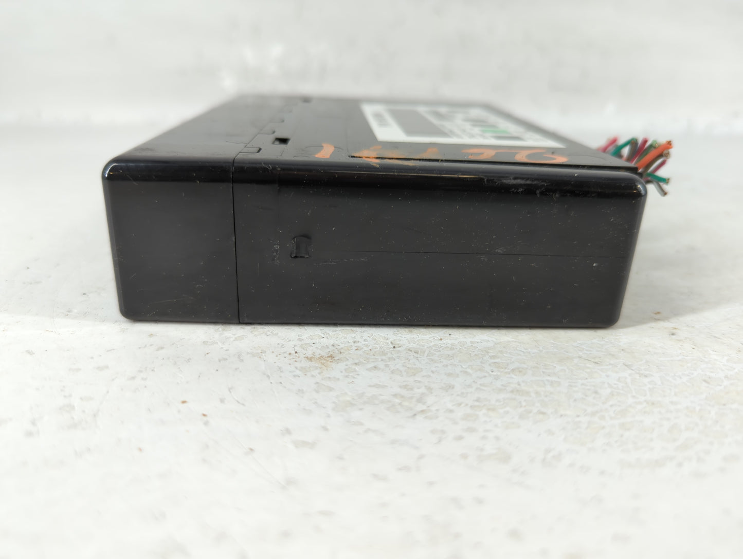 2012-2014 Chevrolet Tahoe Body Control Module Bcm Inner Cabin Fuse Box - Oemusedautoparts1.com