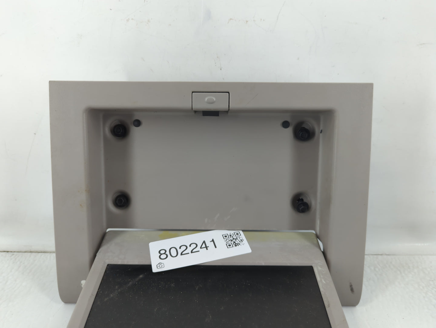 2012-2014 Chevrolet Tahoe Overhead Roof Console 802241 - Oemusedautoparts1.com