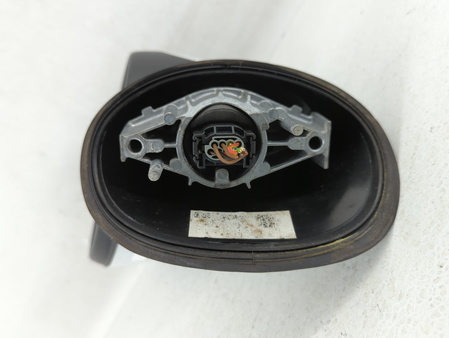 2014 Chevrolet Townsman Driver Side View Mirror - Left Door Mirror OEM Used - Oemusedautoparts1.com