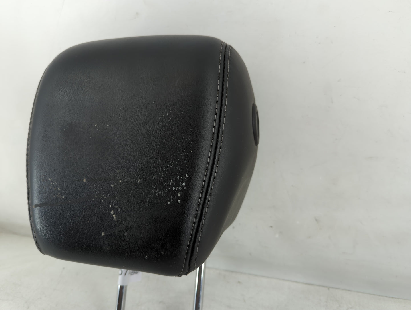 2014 Chevrolet Traverse Headrest Head Rest Front Driver Passenger Seat Fits OEM Used Auto Parts - Oemusedautoparts1.com
