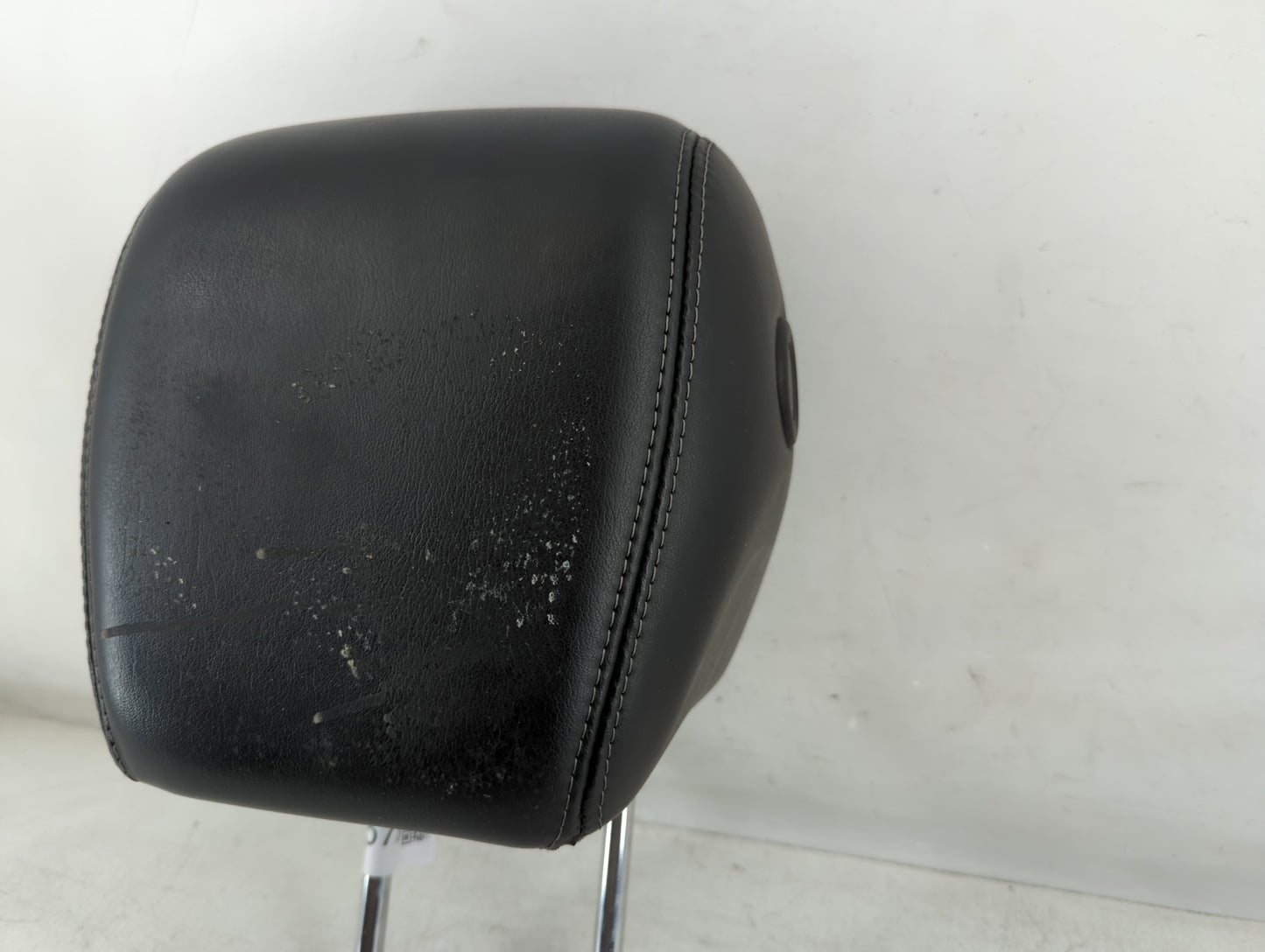 2014 Chevrolet Traverse Headrest Head Rest Front Driver Passenger Seat Fits OEM Used Auto Parts - Oemusedautoparts1.com
