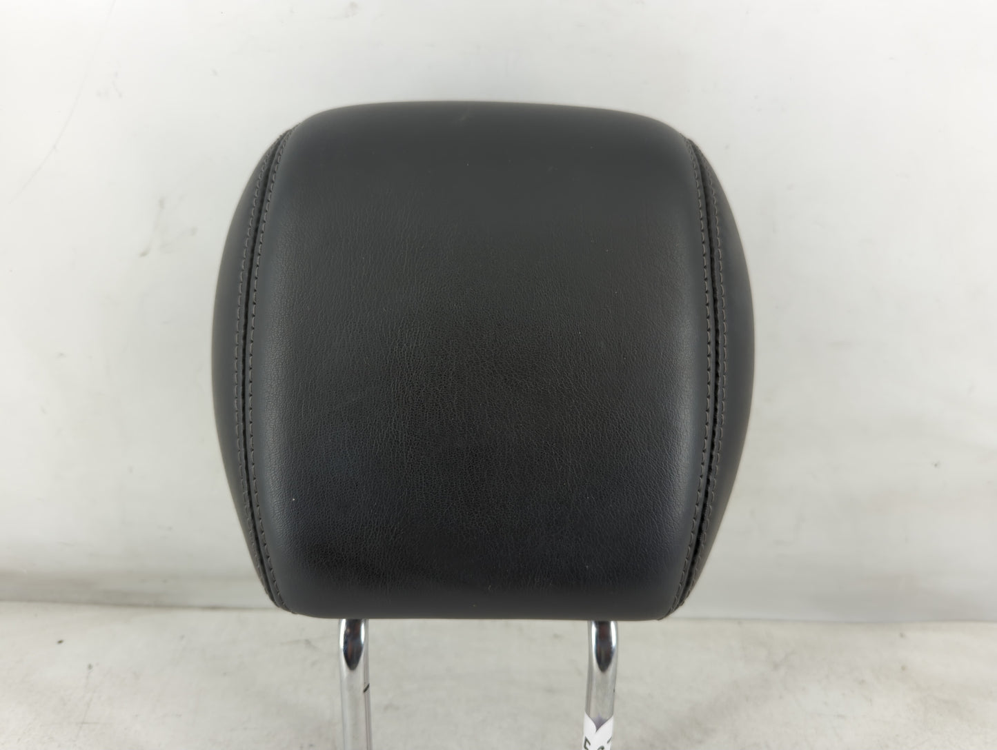 2014 Chevrolet Traverse Headrest Head Rest Front Driver Passenger Seat Fits OEM Used Auto Parts - Oemusedautoparts1.com