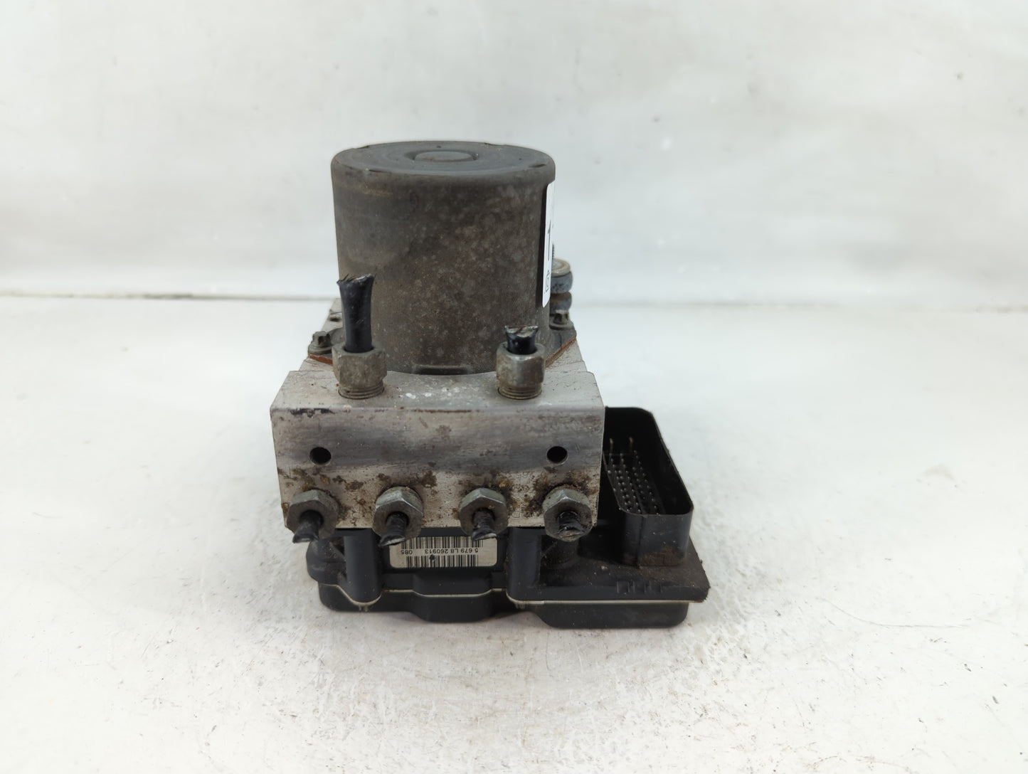 2017 Chevrolet Traverse ABS Pump Control Module Replacement P/N:22893247 Fits Fits 2012 2013 2014 2015 2016 OEM Used Auto Pa