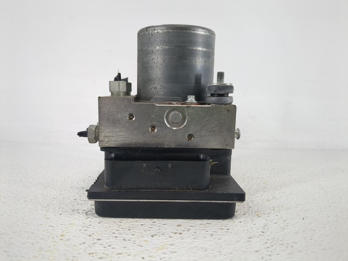 2017 Chevrolet Traverse Anti-Lock Brake ABS Pump Module Actuator OEM P/N:3247U Fits Fits 2012 2013 2014 2015 2016 OEM Used A