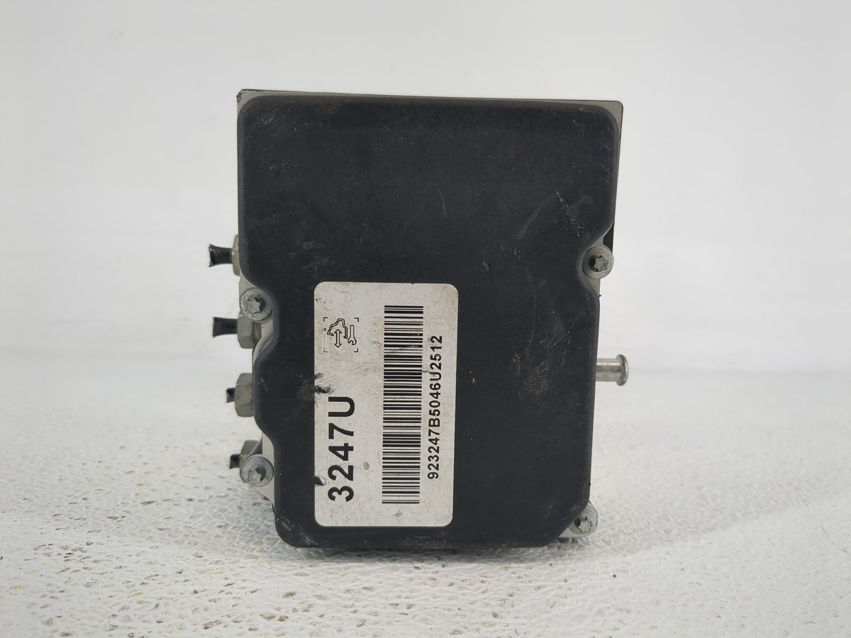 2017 Chevrolet Traverse Anti-Lock Brake ABS Pump Module Actuator OEM P/N:3247U Fits Fits 2012 2013 2014 2015 2016 OEM Used A