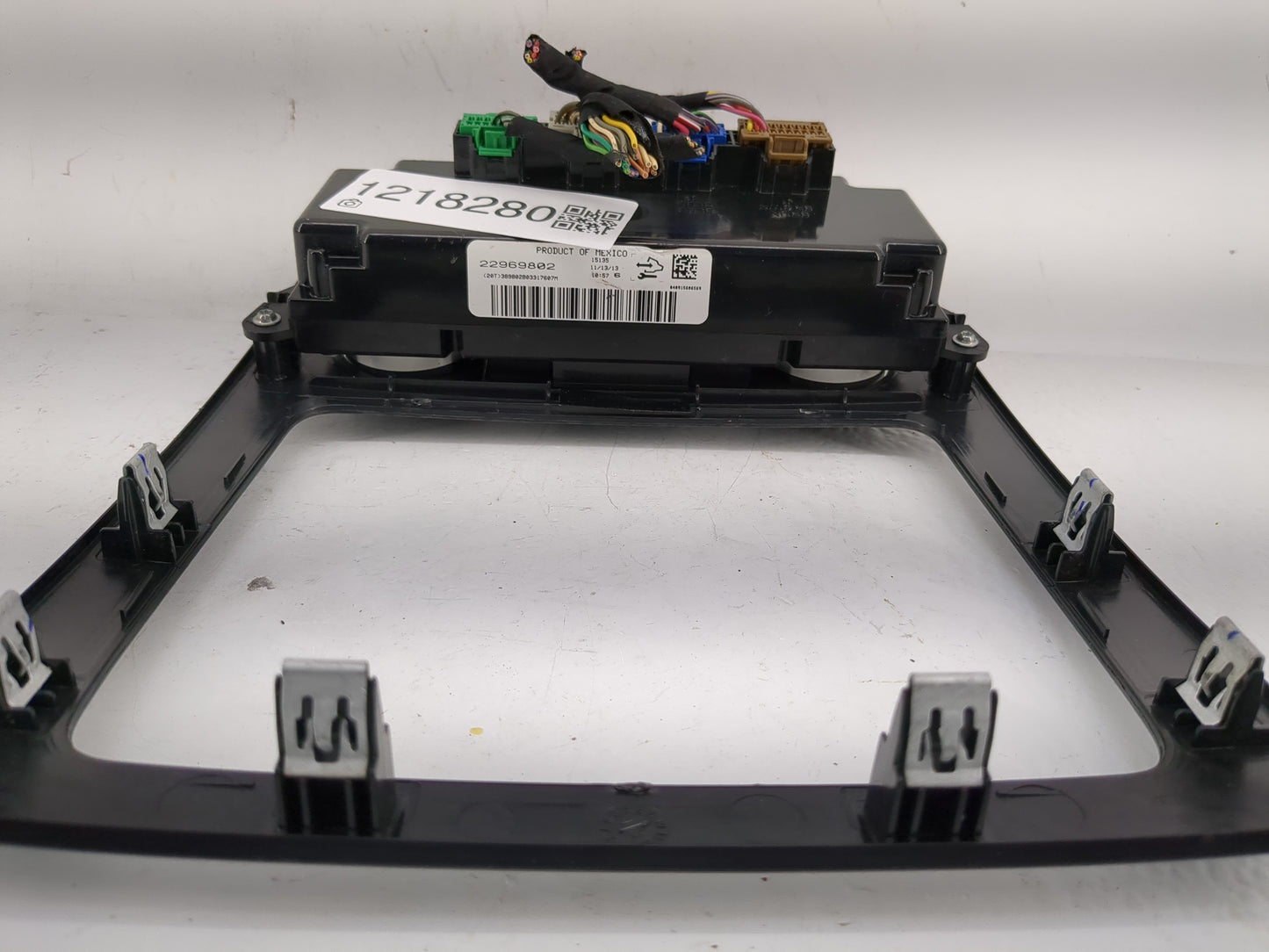 2013-2017 Chevrolet Traverse Climate Control Module Temperature AC/Heater Replacement P/N:22969802 Fits OEM Used Auto Parts 