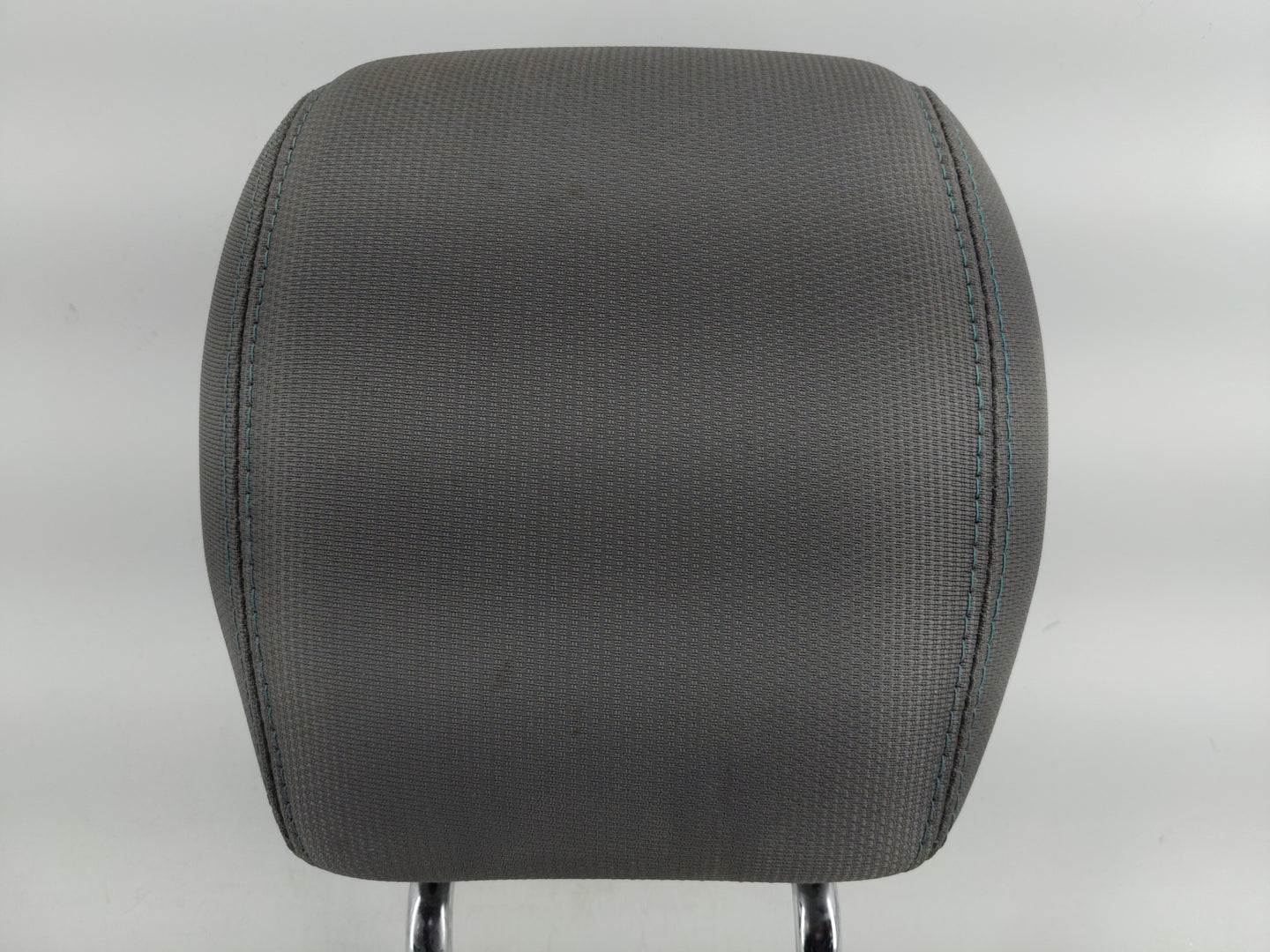 2014 Chevrolet Traverse Headrest Head Rest Rear Seat Fits OEM Used Auto Parts - Oemusedautoparts1.com