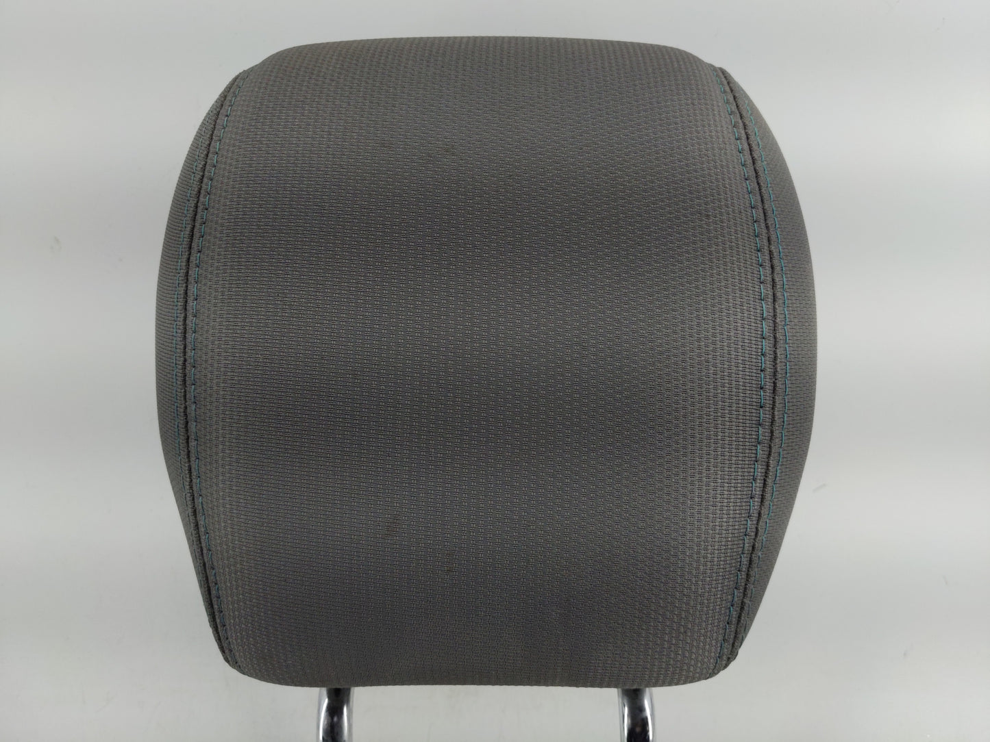 2014 Chevrolet Traverse Headrest Head Rest Rear Seat Fits OEM Used Auto Parts - Oemusedautoparts1.com
