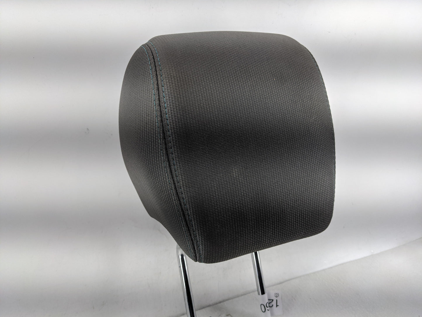 2014 Chevrolet Traverse Headrest Head Rest Front Driver Passenger Seat Fits OEM Used Auto Parts - Oemusedautoparts1.com