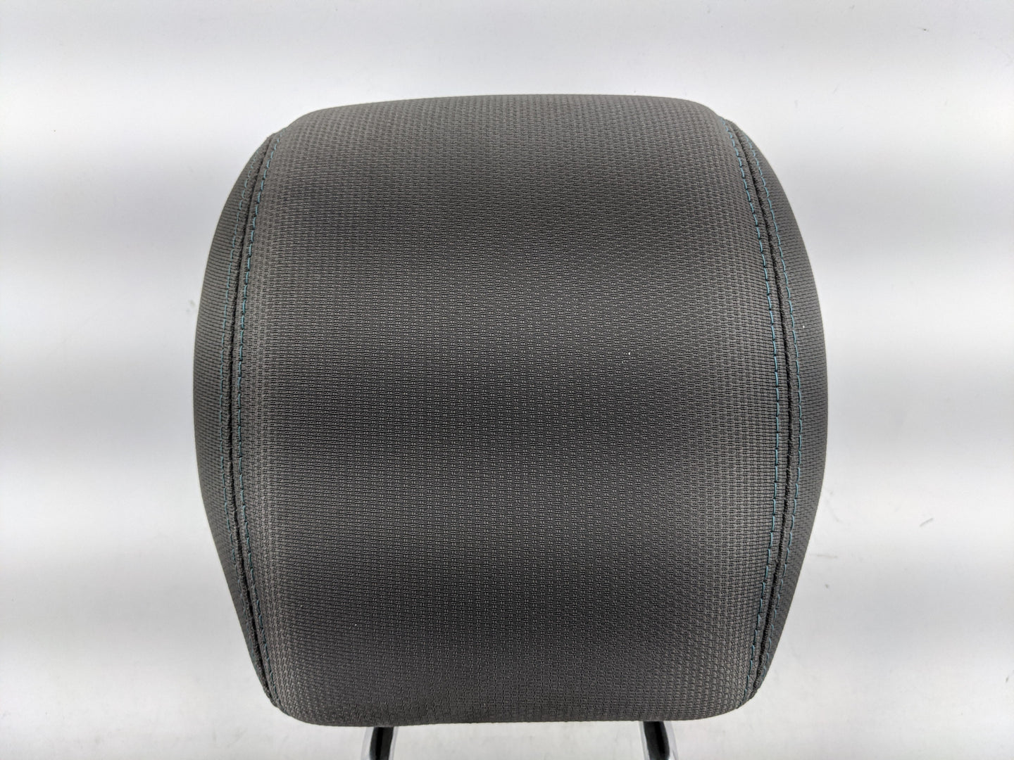 2014 Chevrolet Traverse Headrest Head Rest Front Driver Passenger Seat Fits OEM Used Auto Parts - Oemusedautoparts1.com