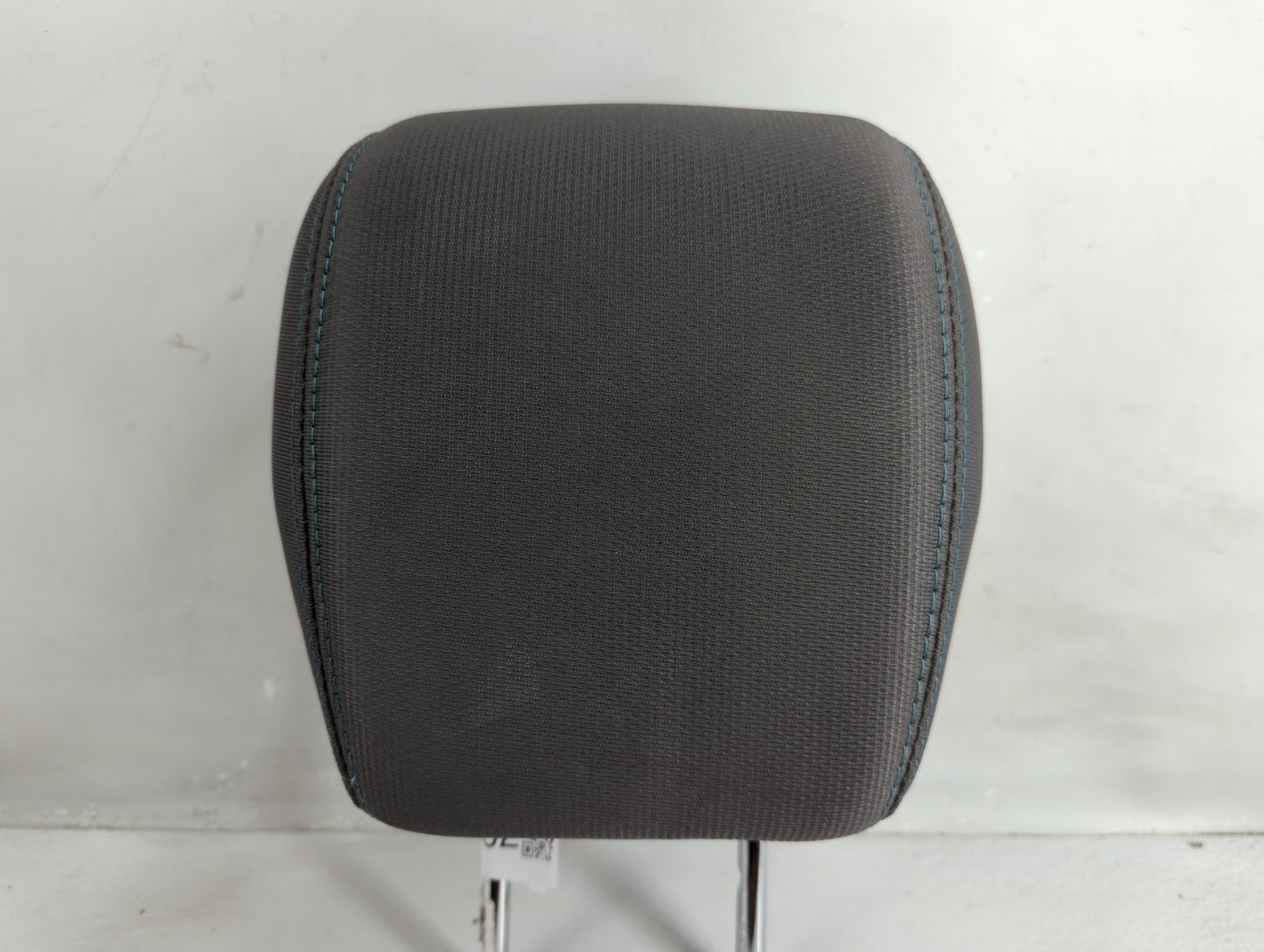 2014 Chevrolet Traverse Headrest Head Rest Front Driver Passenger Seat Fits OEM Used Auto Parts - Oemusedautoparts1.com