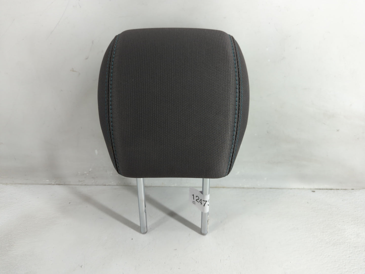 2014 Chevrolet Traverse Headrest Head Rest Front Driver Passenger Seat Fits OEM Used Auto Parts - Oemusedautoparts1.com