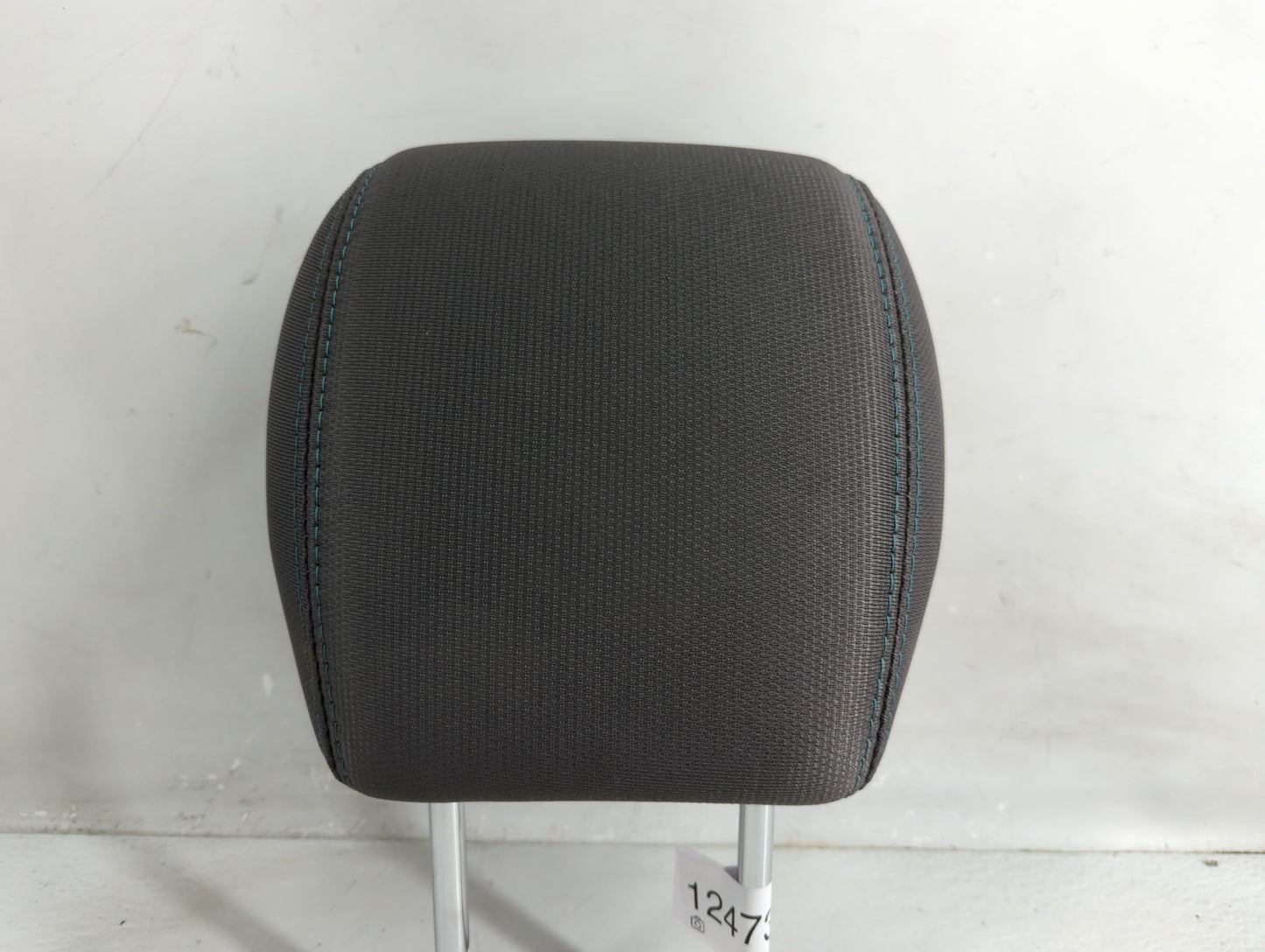 2014 Chevrolet Traverse Headrest Head Rest Front Driver Passenger Seat Fits OEM Used Auto Parts - Oemusedautoparts1.com