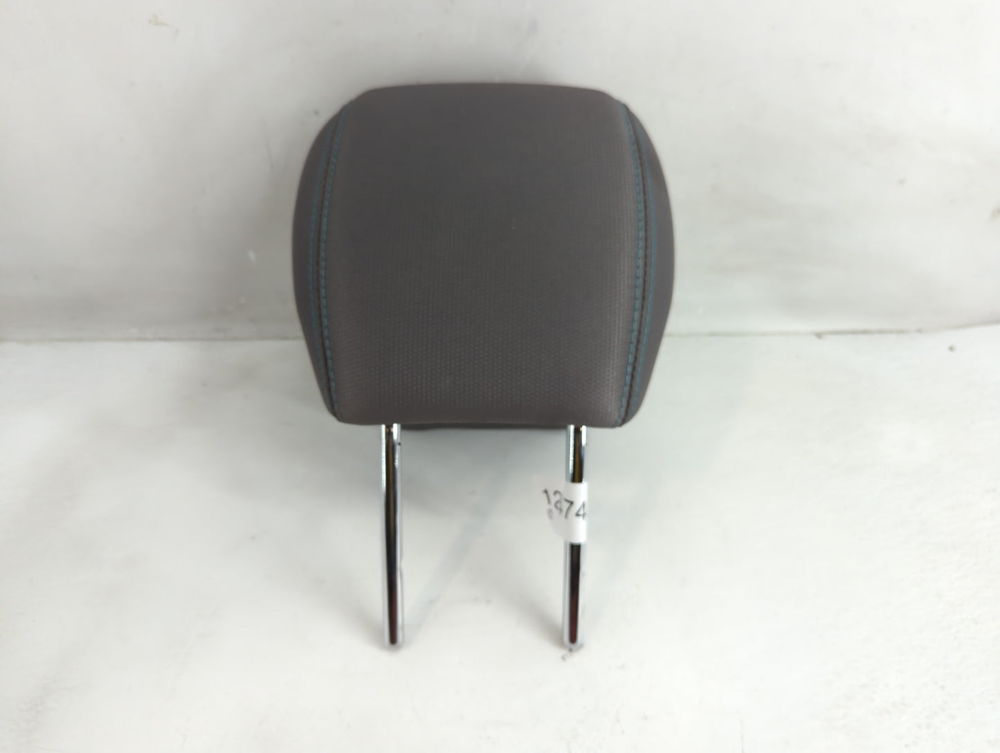 2014 Chevrolet Traverse Headrest Head Rest Rear Seat Fits OEM Used Auto Parts - Oemusedautoparts1.com