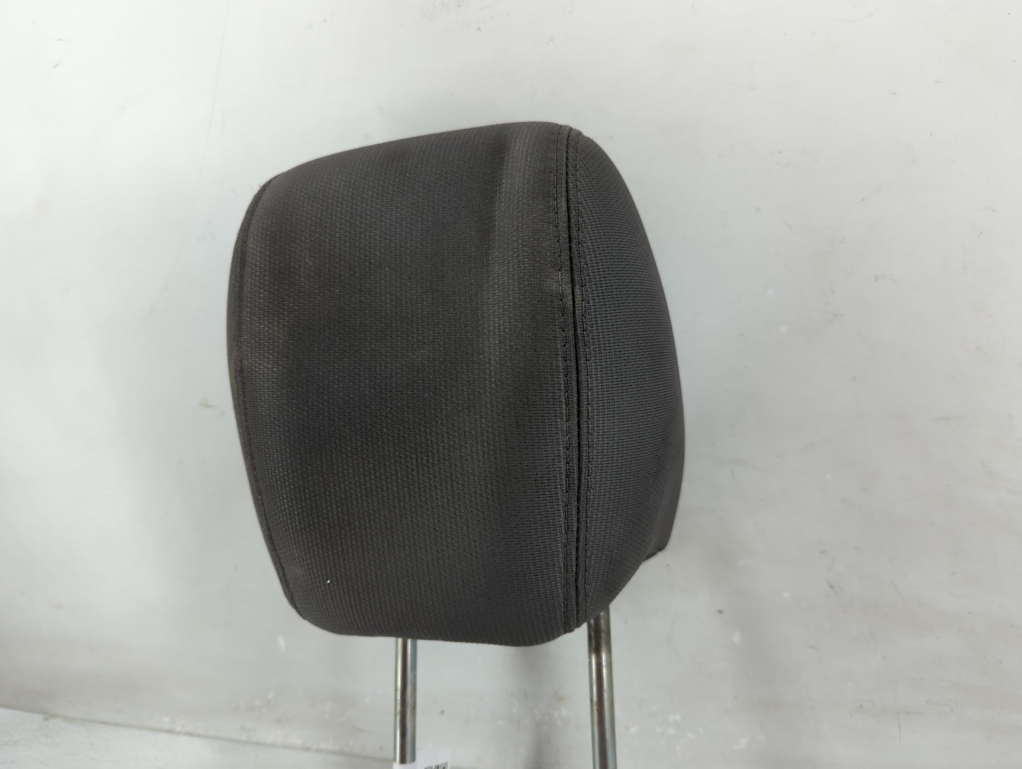 2014 Chevrolet Traverse Headrest Head Rest Front Driver Passenger Seat Fits OEM Used Auto Parts - Oemusedautoparts1.com