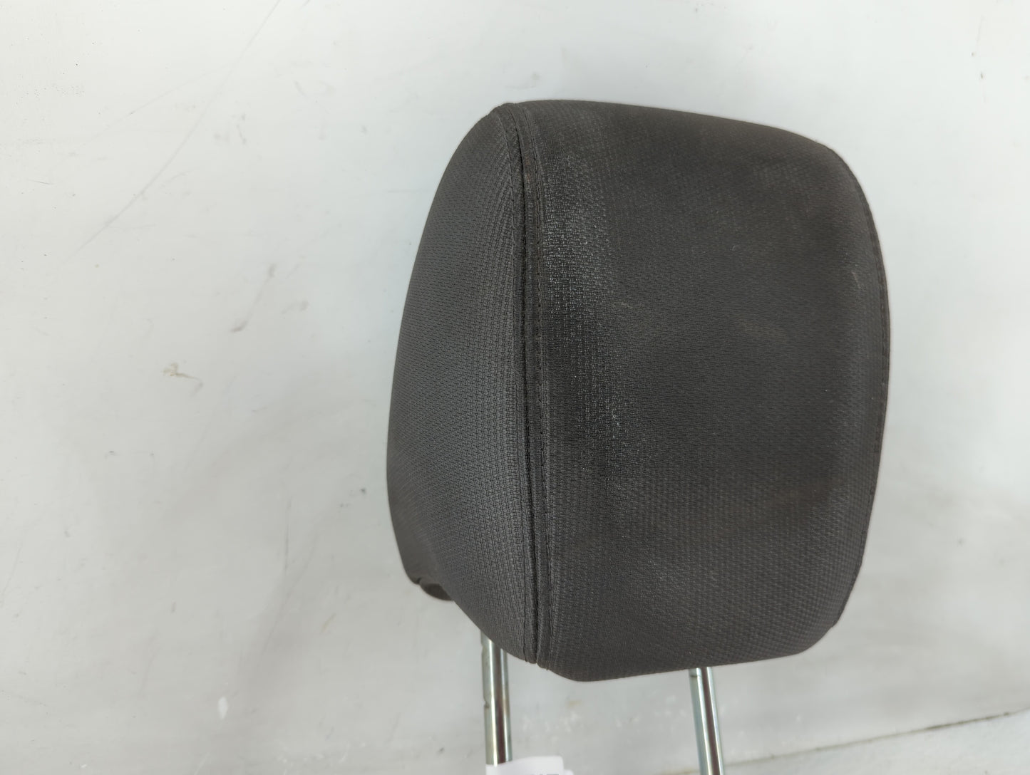 2014 Chevrolet Traverse Headrest Head Rest Rear Seat Fits OEM Used Auto Parts - Oemusedautoparts1.com