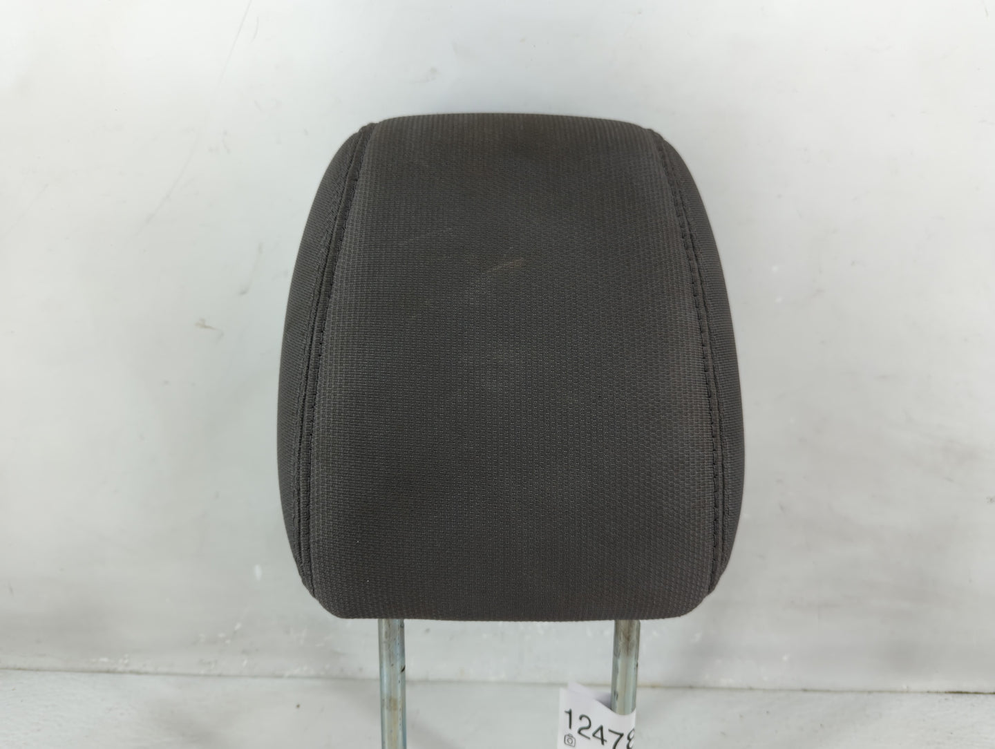 2014 Chevrolet Traverse Headrest Head Rest Rear Seat Fits OEM Used Auto Parts - Oemusedautoparts1.com