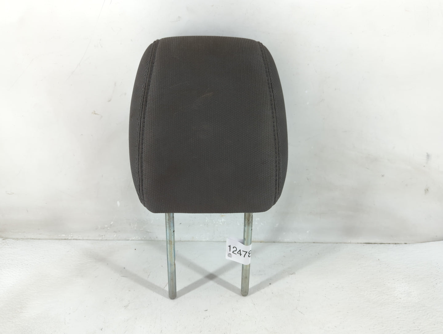 2014 Chevrolet Traverse Headrest Head Rest Rear Seat Fits OEM Used Auto Parts - Oemusedautoparts1.com