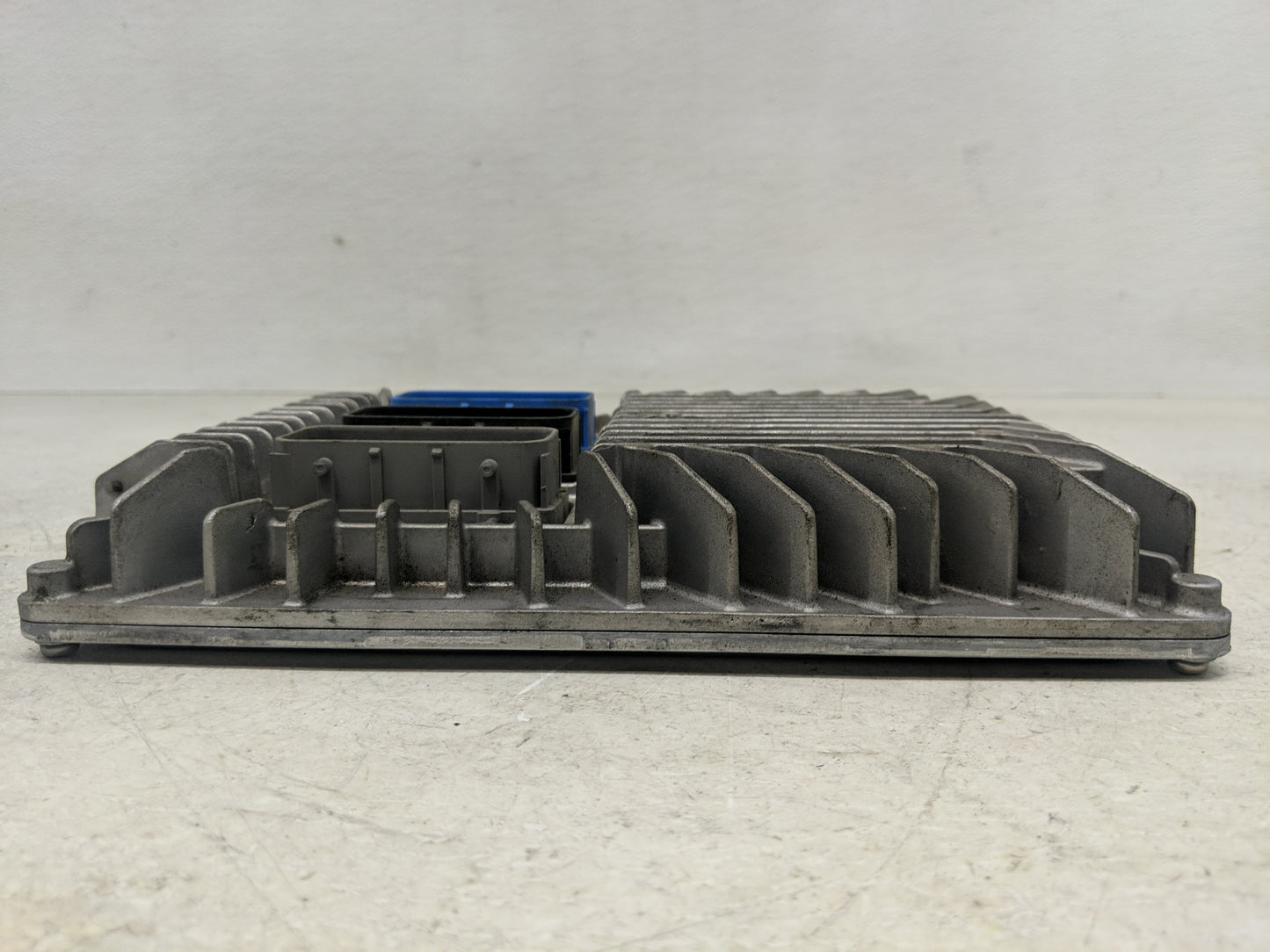 2013-2016 Chevrolet Traverse PCM Engine Control Computer ECU ECM PCU OEM P/N:12657776 Fits Fits 2013 2014 2015 2016 OEM Used