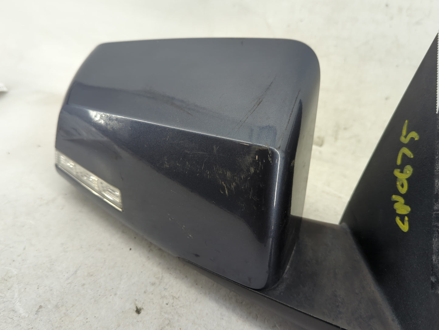 2014 Chevrolet Traverse Passenger Side View Mirror - Right Door Mirror OEM Used - Oemusedautoparts1.com