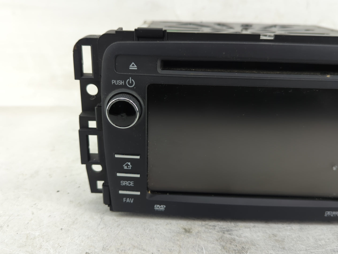 2013-2014 Chevrolet Traverse Radio AM FM Cd Player Receiver Replacement P/N:23441391 Fits Fits 2013 2014 OEM Used Auto Parts