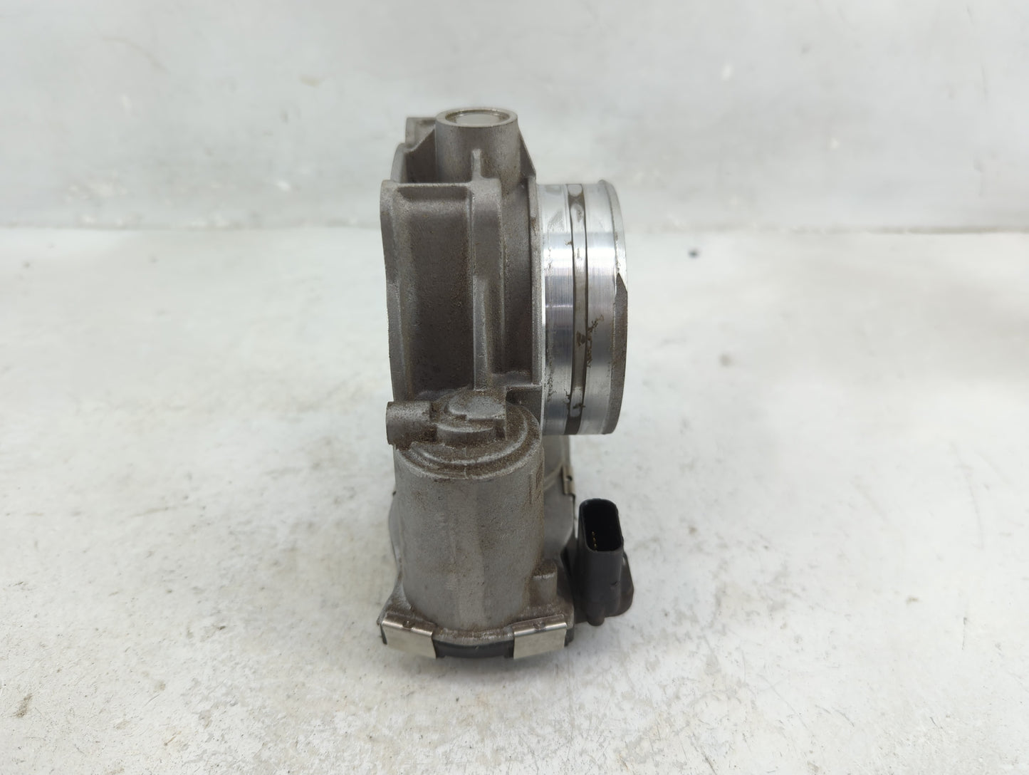 2017-2022 Chevrolet Traverse Throttle Body P/N:12670981AA Fits Fits 2012 2013 2014 2015 2016 2017 2018 2019 2020 2021 2022 O