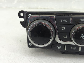 2013-2017 Chevrolet Traverse Climate Control Module Temperature AC/Heater Replacement P/N:23140660 3239800000000X Fits OEM Used Auto Parts