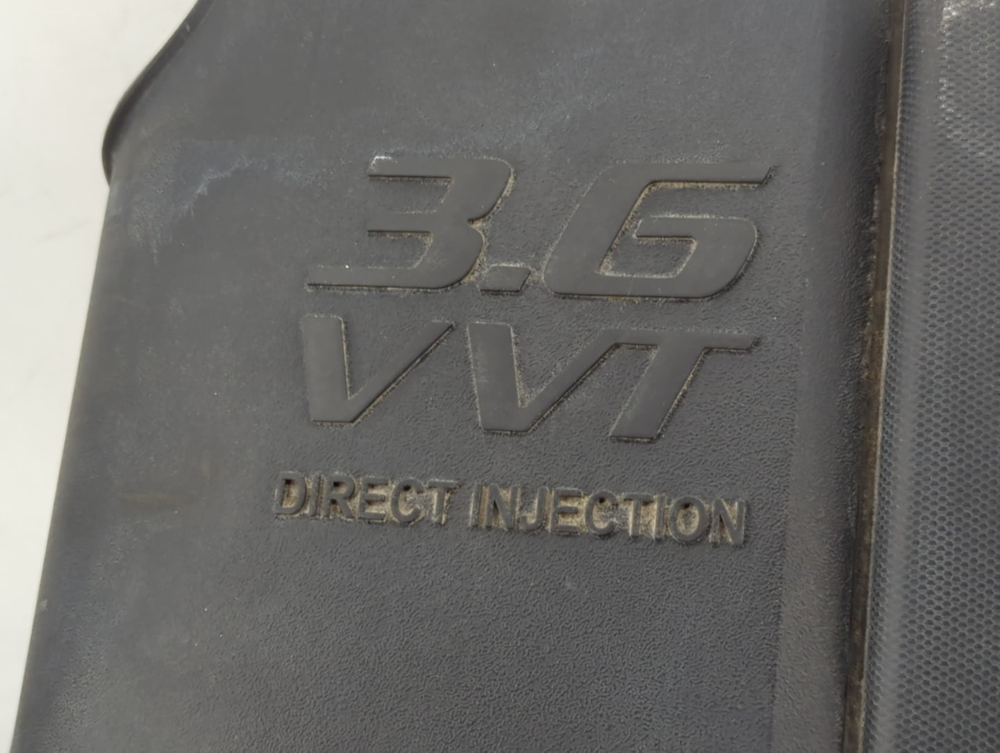 2014 Chevrolet Traverse Engine Cover 1460621 - Oemusedautoparts1.com