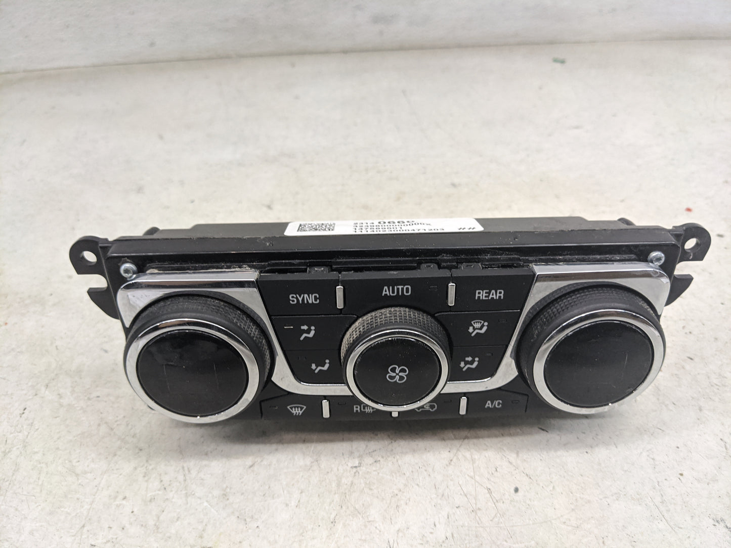 2013-2017 Chevrolet Traverse Climate Control Module Temperature AC/Heater Replacement P/N:23140660 3239800000000X Fits OEM U