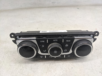 2013-2017 Chevrolet Traverse Climate Control Module Temperature AC/Heater Replacement P/N:23140660 3239800000000X Fits OEM U