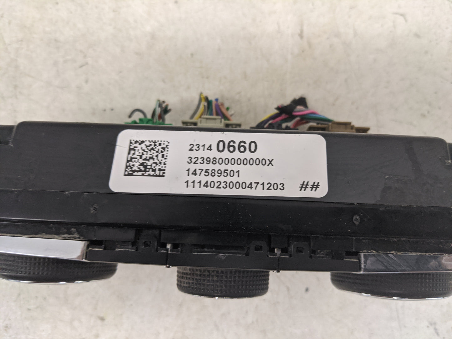 2013-2017 Chevrolet Traverse Climate Control Module Temperature AC/Heater Replacement P/N:23140660 3239800000000X Fits OEM U