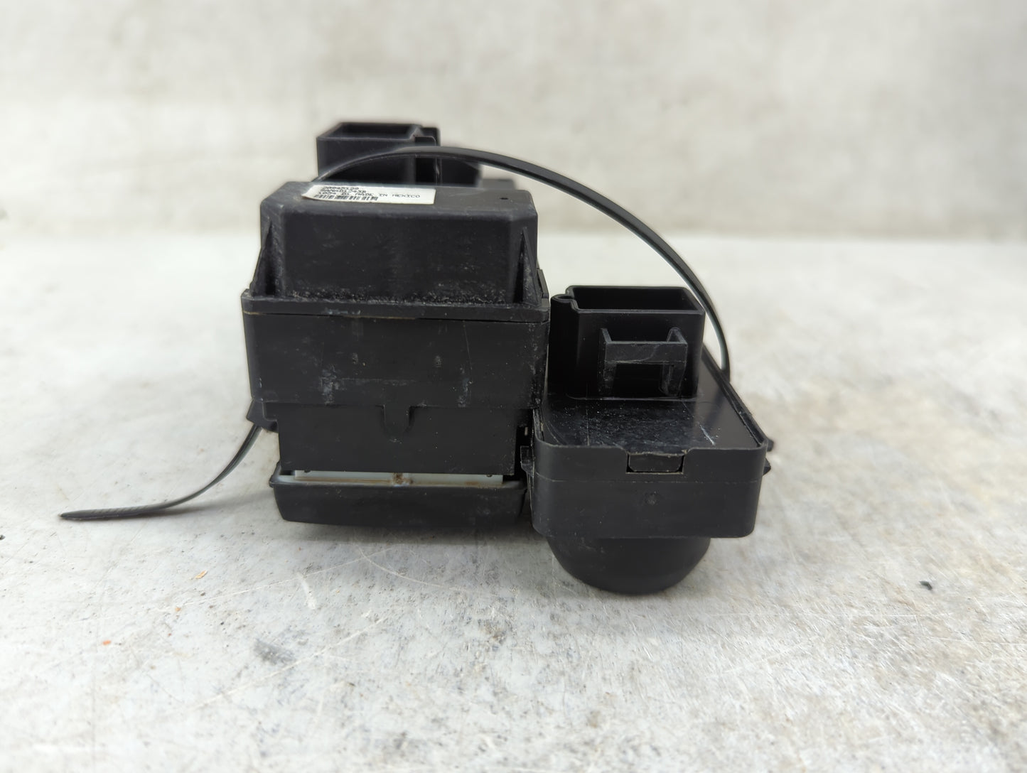 2009-2017 Chevrolet Traverse Master Power Window Switch Replacement Driver Side Left P/N:20945129 SANAD1243B Fits OEM Used A