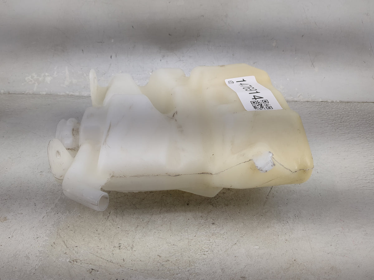 Chevrolet Traverse Radiator Coolant Overflow Expansion Tank Bottle 1476914 - Oemusedautoparts1.com