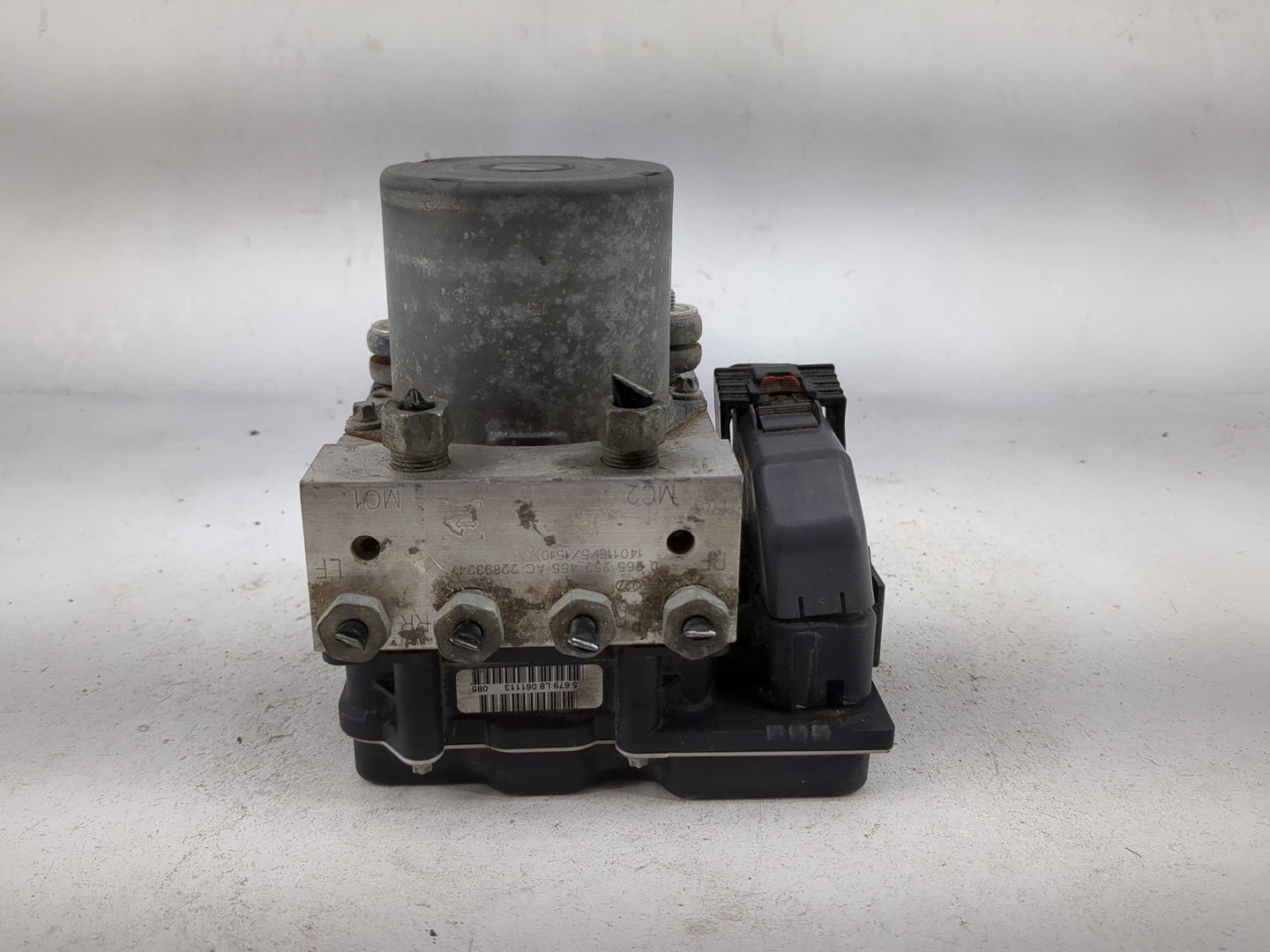 2017 Chevrolet Traverse ABS Pump Control Module Replacement P/N:0265252455 2289324, 0265952455 Fits Fits 2012 2013 2014 2015