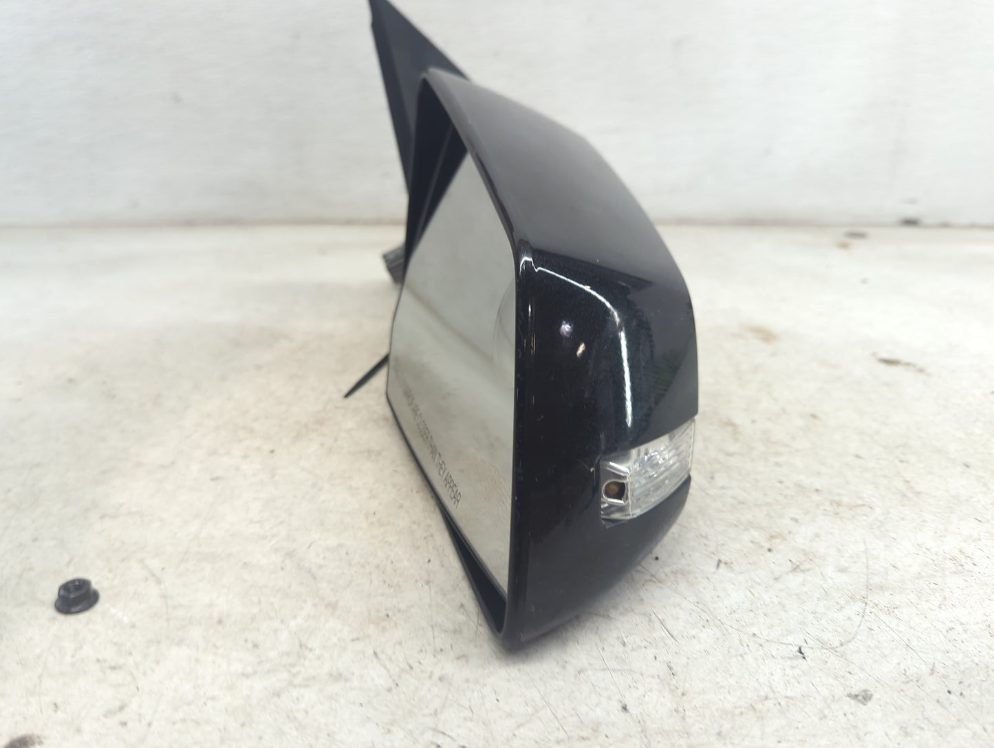 2014 Chevrolet Traverse Passenger Side View Mirror - Right Door Mirror OEM Used - Oemusedautoparts1.com