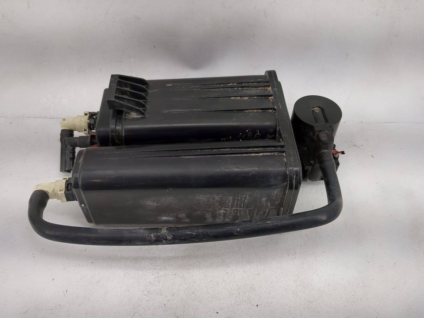 2014 Chevrolet Traverse Fuel Vapor Charcoal Canister - Oemusedautoparts1.com