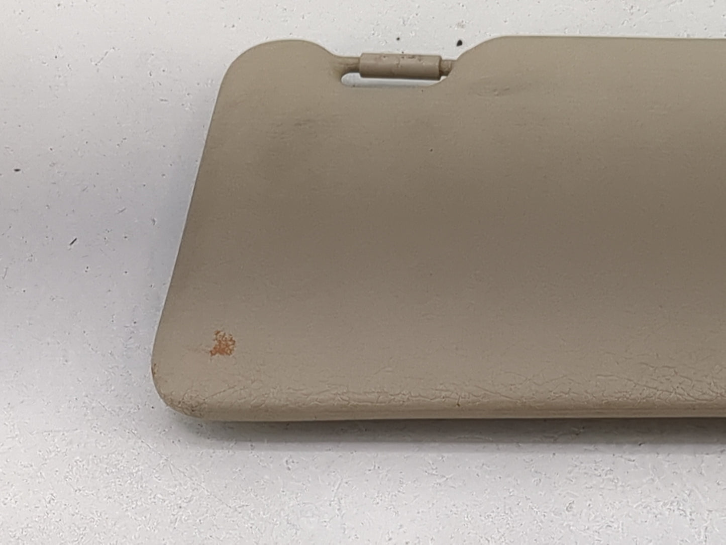 2014 Chevrolet Traverse Sun Visor Shade Replacement Passenger Right Mirror Fits OEM Used Auto Parts - Oemusedautoparts1.com