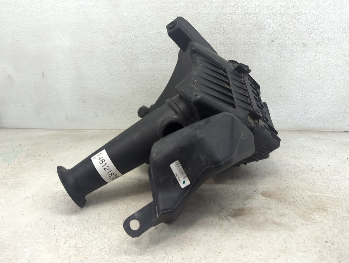 Chevrolet Traverse Air Cleaner Intake-duct Hose Tube 1481218 - Oemusedautoparts1.com