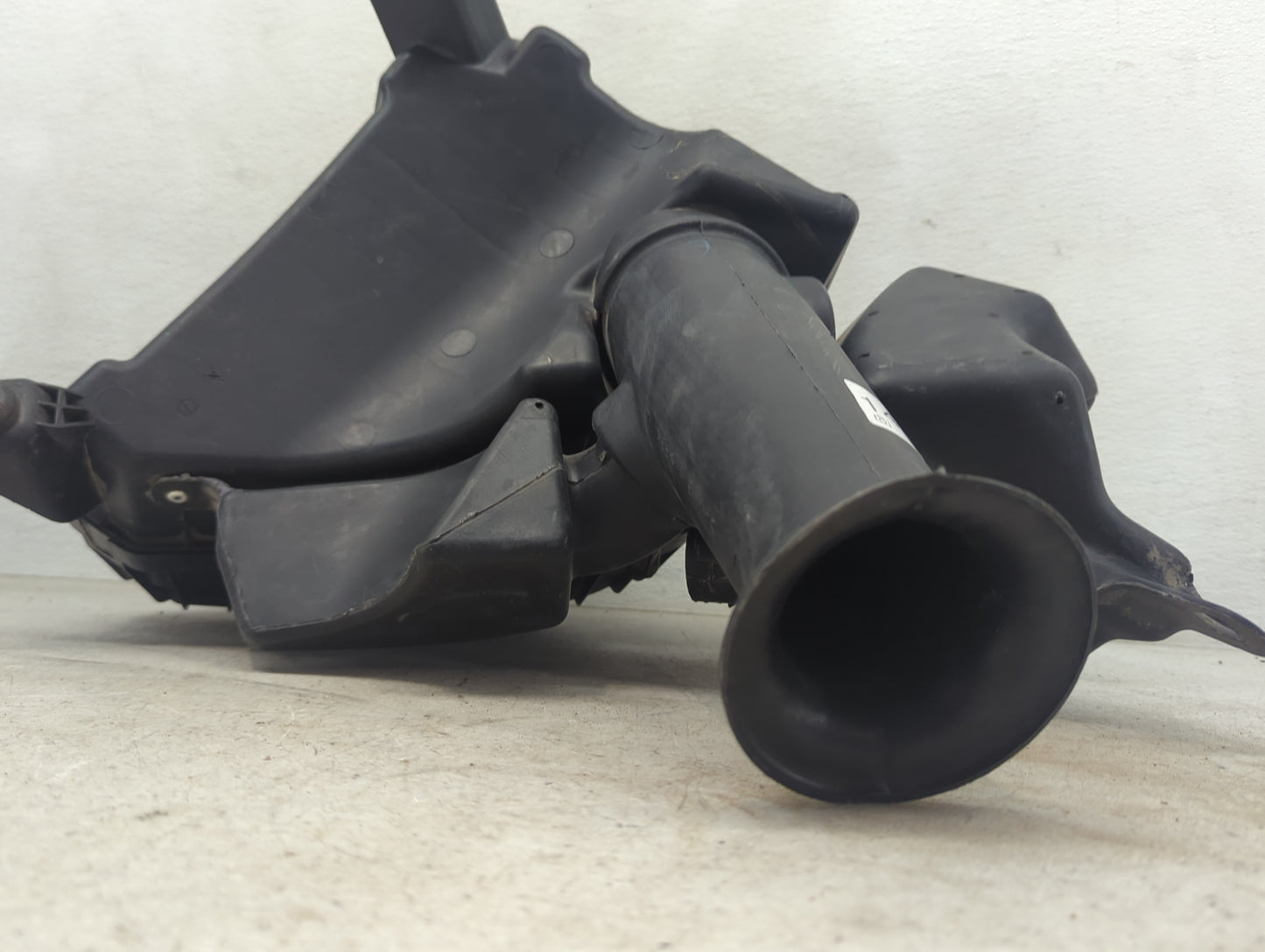 Chevrolet Traverse Air Cleaner Intake-duct Hose Tube 1481218 - Oemusedautoparts1.com