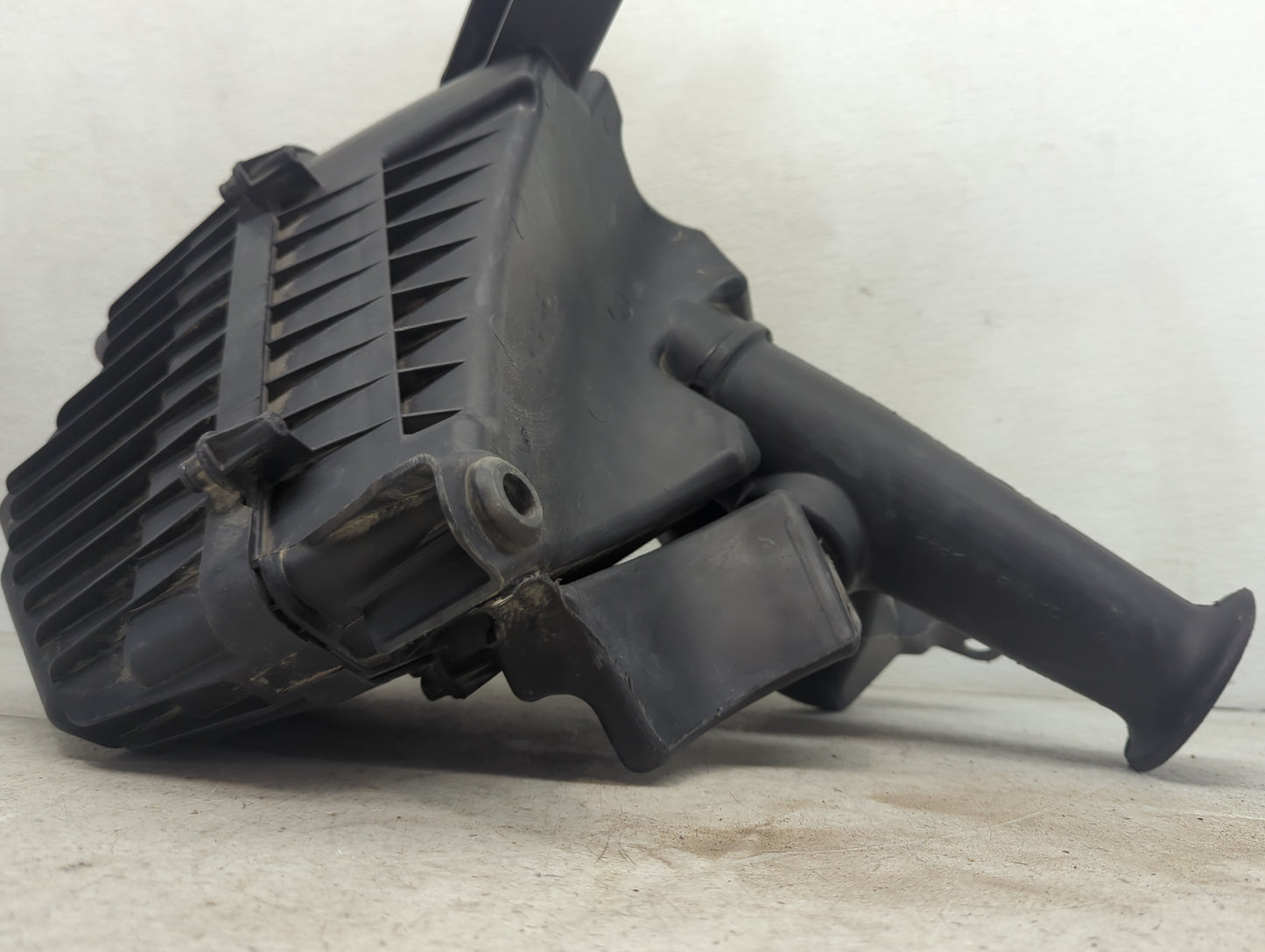 Chevrolet Traverse Air Cleaner Intake-duct Hose Tube 1481218 - Oemusedautoparts1.com