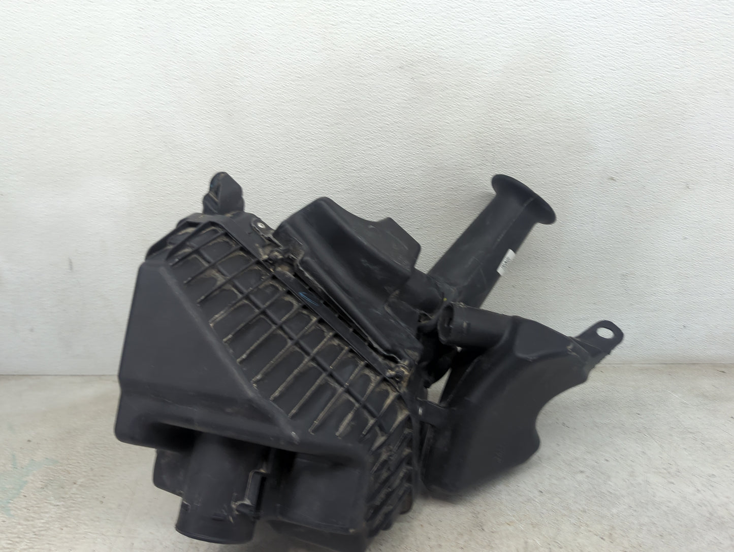 Chevrolet Traverse Air Cleaner Intake-duct Hose Tube 1481218 - Oemusedautoparts1.com