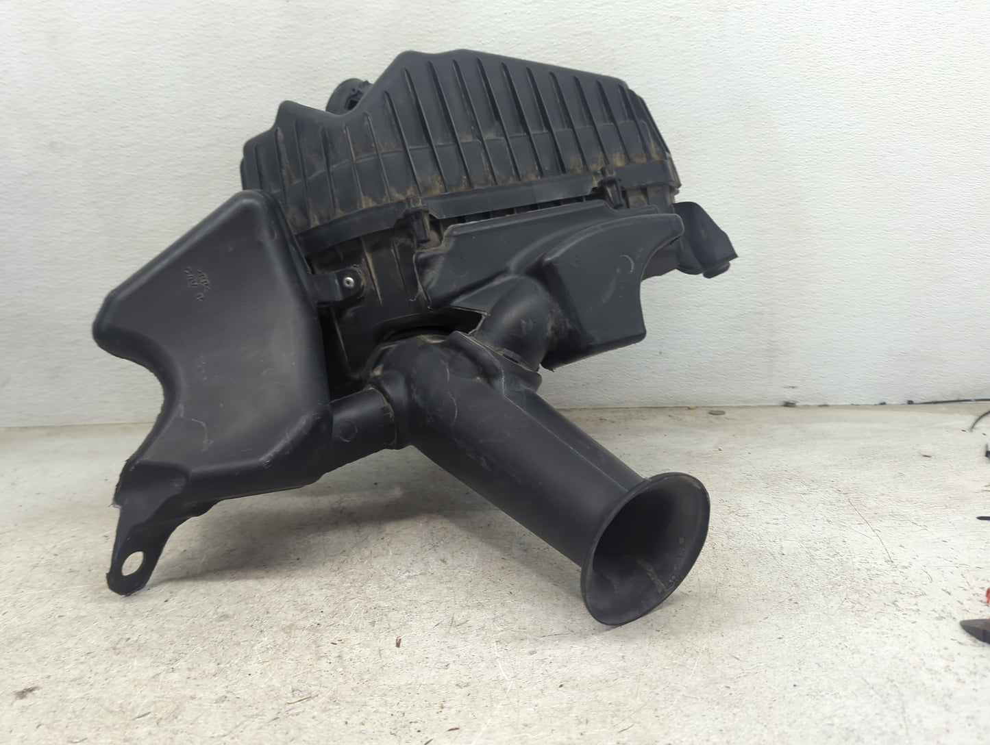 Chevrolet Traverse Air Cleaner Intake-duct Hose Tube 1481343 - Oemusedautoparts1.com