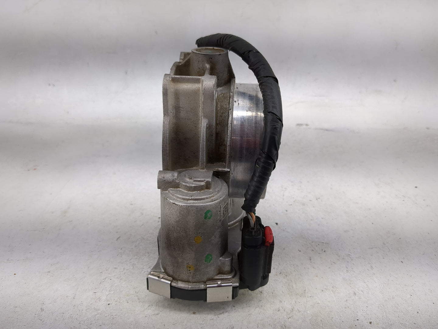 2017-2022 Chevrolet Traverse Throttle Body P/N:12632172BA Fits Fits 2012 2013 2014 2015 2016 2017 2018 2019 2020 2021 2022 O