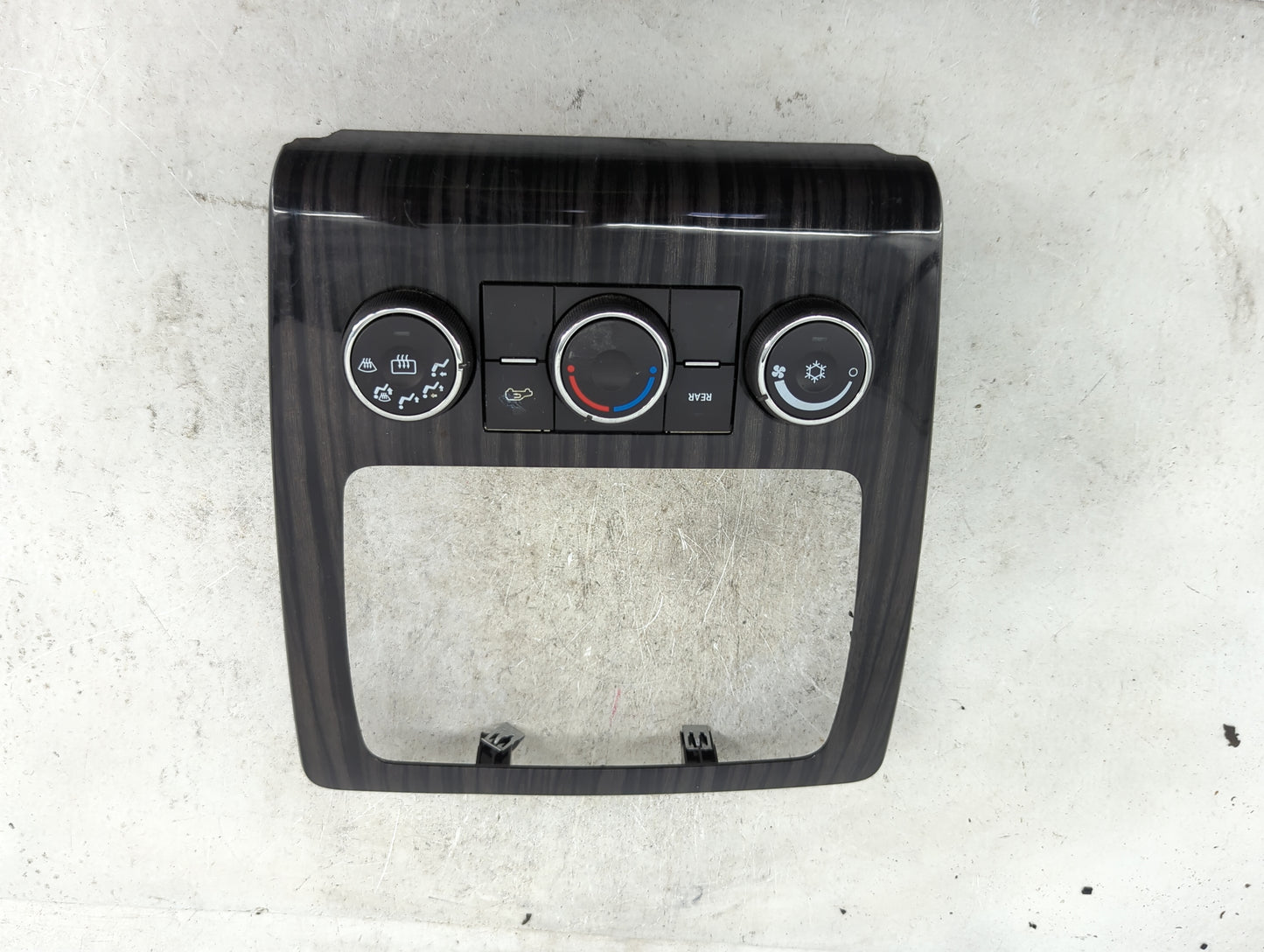 2013-2017 Chevrolet Traverse Climate Control Module Temperature AC/Heater Replacement P/N:22969802 Fits OEM Used Auto Parts 