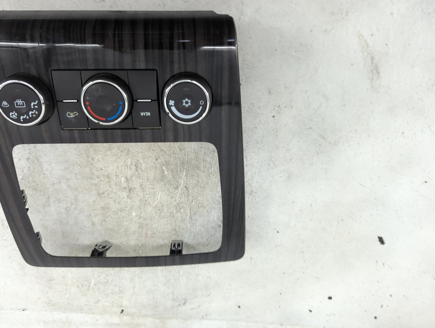 2013-2017 Chevrolet Traverse Climate Control Module Temperature AC/Heater Replacement P/N:22969802 Fits OEM Used Auto Parts 