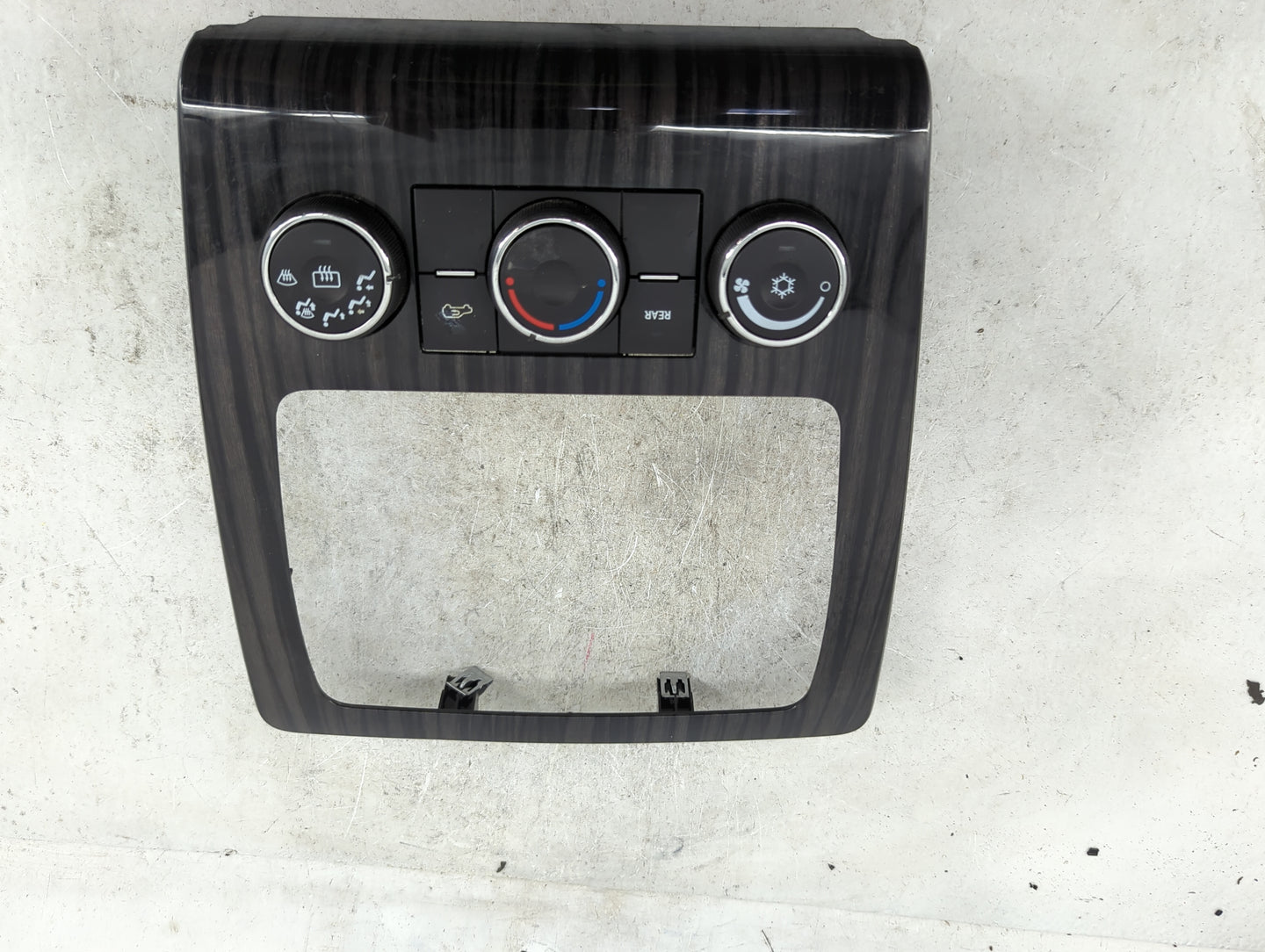 2013-2017 Chevrolet Traverse Climate Control Module Temperature AC/Heater Replacement P/N:22969802 Fits OEM Used Auto Parts 