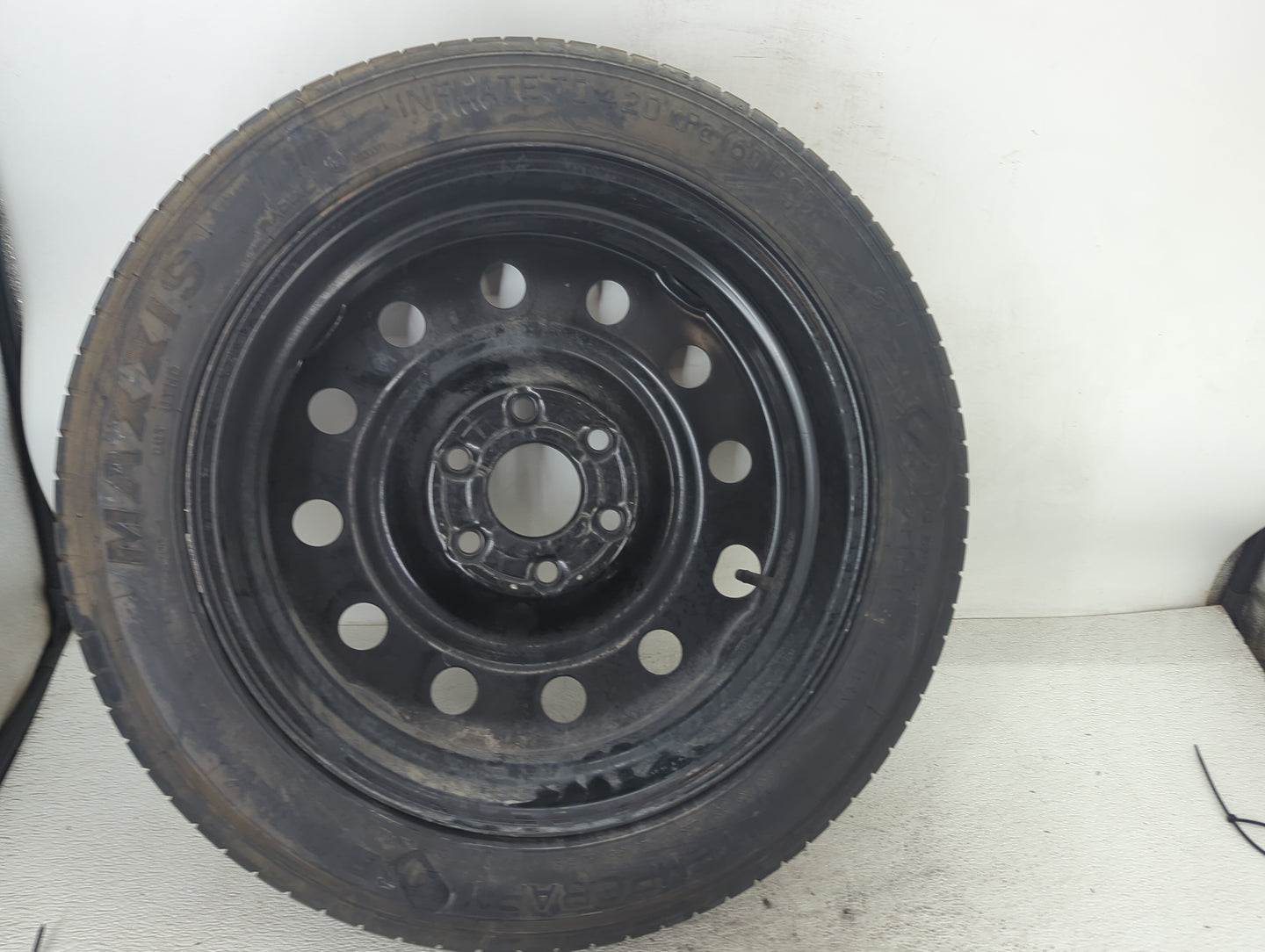 2015-2017 Chevrolet Traverse Spare Donut Tire Wheel Rim Oem 1491166 - Oemusedautoparts1.com