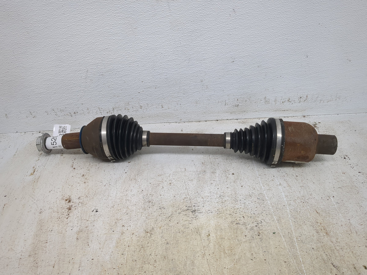 2017-2017 Chevrolet Traverse Axle Shaft Front Passenger Cv C/v 1520868 - Oemusedautoparts1.com