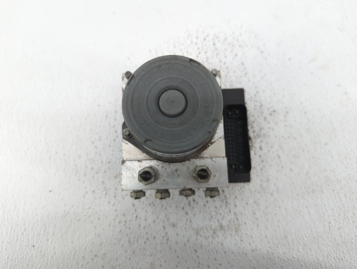 2017 Chevrolet Traverse Anti-Lock Brake ABS Pump Module Actuator OEM P/N:22893247 Fits Fits 2012 2013 2014 2015 2016 OEM Use
