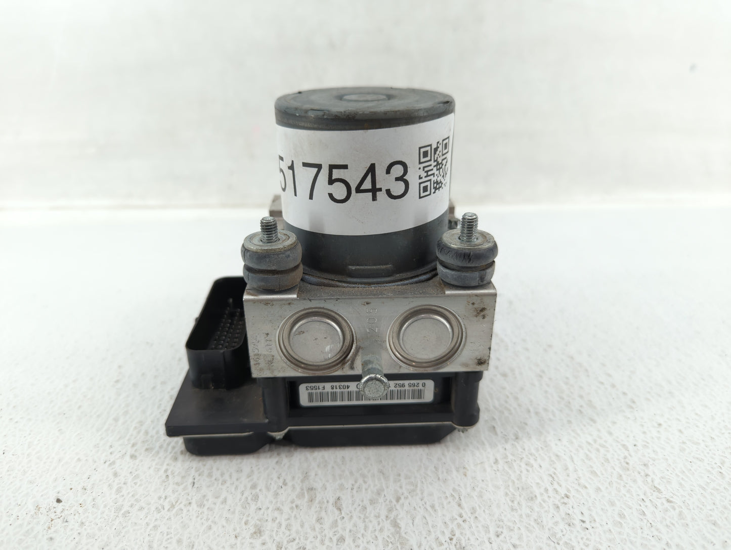 2017 Chevrolet Traverse ABS Pump Control Module Replacement P/N:22893247 Fits Fits 2012 2013 2014 2015 2016 OEM Used Auto Pa